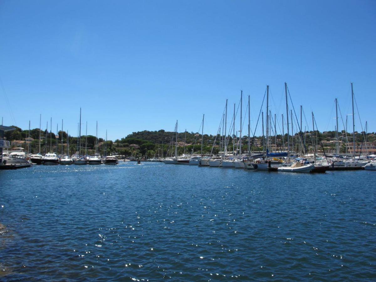 Holiday Home Les Terrasses De L'Eau Blanche-4 By Interhome Cavalaire-sur-Mer Esterno foto